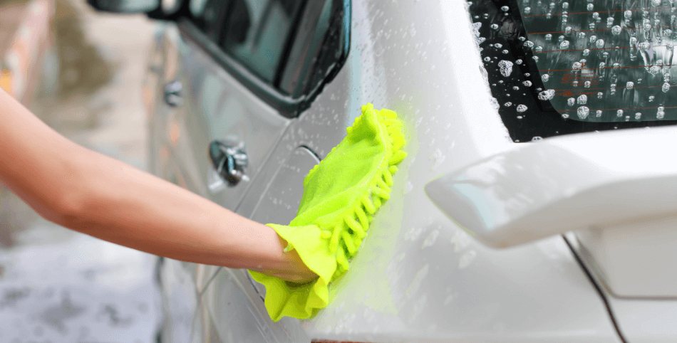 Aestheticauto nettoie votre voiture et la rend aussi propre que